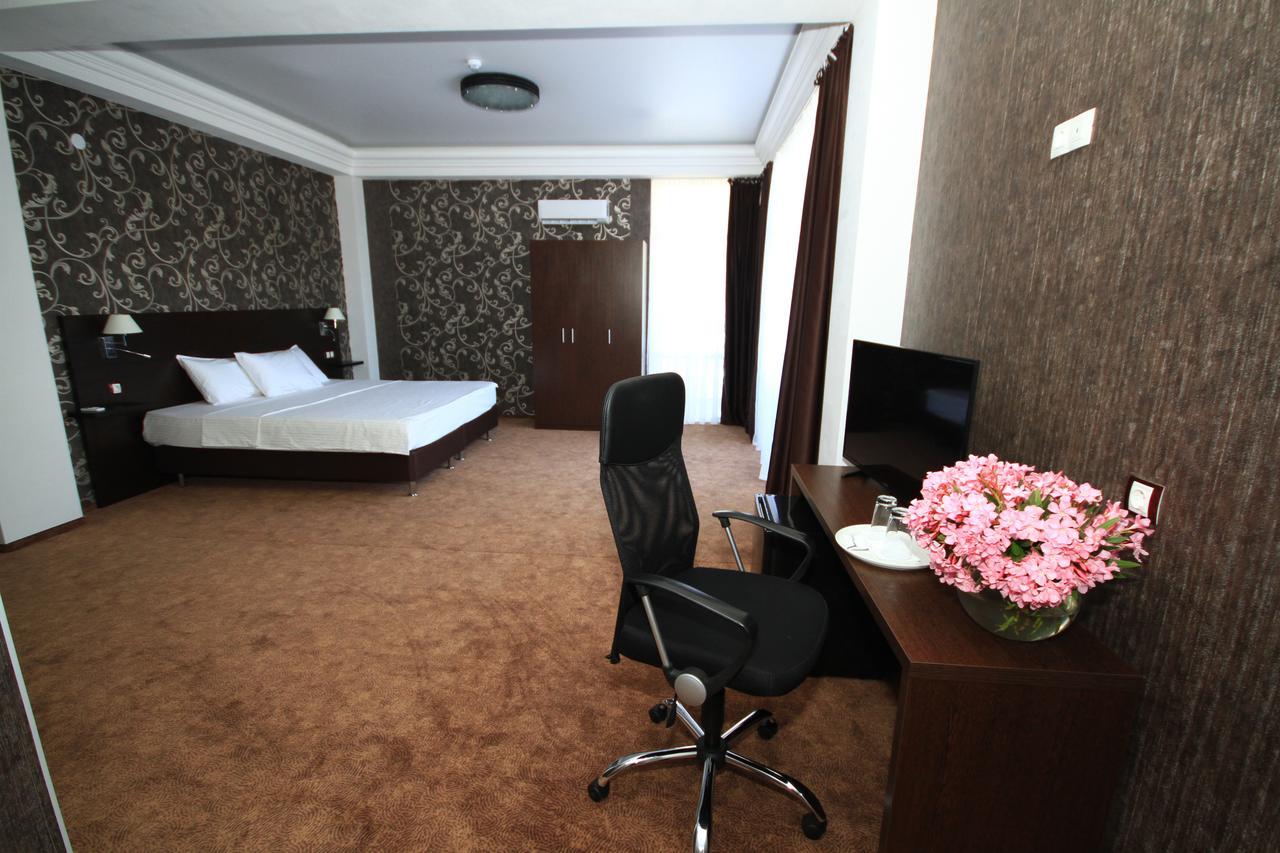 Hotel Bereg Evkaliptov Gantiadi Exterior foto